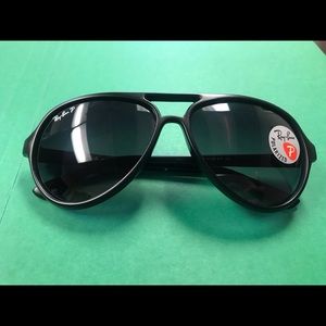 Ray Ban RB4125 Cats 5000 Polarized Sunglasses 59mm